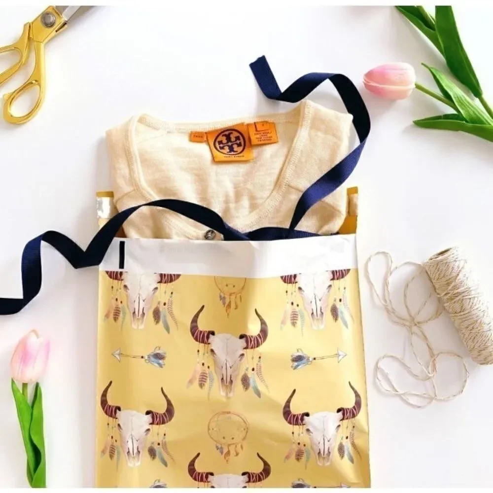 20- 10x13 Boho Skull Design Poly Mailers